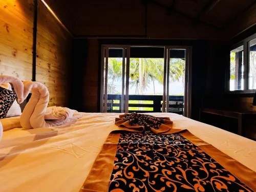 Seclude Eco Cottages