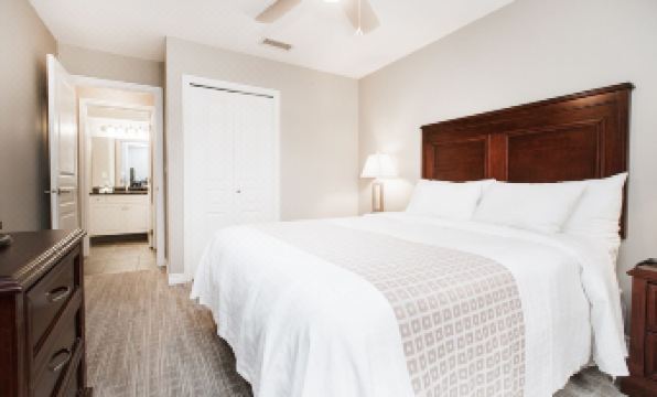 Canterra Suites Hotel
