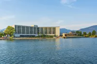 Penticton Lakeside Resort
