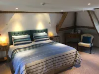 Aberllynfi Riverside Guest House Hotels in Glasbury