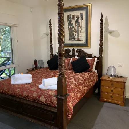 Weeroona Bed and Breakfast