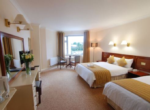 Central Hotel Donegal