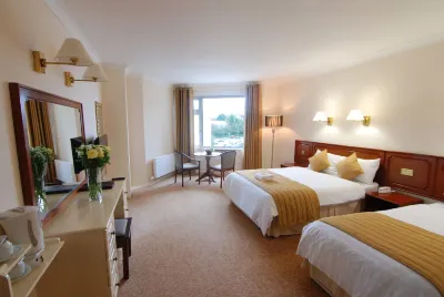 Central Hotel Donegal Hotel di 