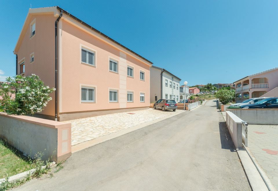 Hotel Apartments Hudic, Exterior, Hotel Exterior