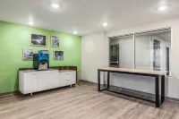 WoodSpring Suites Indianapolis Zionsville Hotels in Perry Township