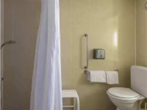 B&B HOTEL Bordeaux Mérignac Hôtel de Ville Hotels in Merignac