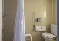 B&B HOTEL Bordeaux Mérignac Hôtel de Ville