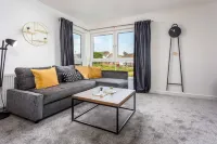 Walker Suite No82 - Donnini Apartments Hoteles cerca de Laigh Kirk