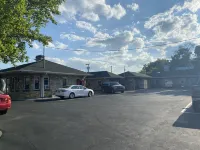 Gateway Inn Hotels in Warren County