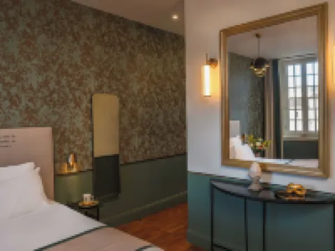 أوتل ليتيراير ستيندال إيه سبا فنادق في نانسي