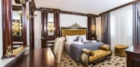 Cassiel Hotel