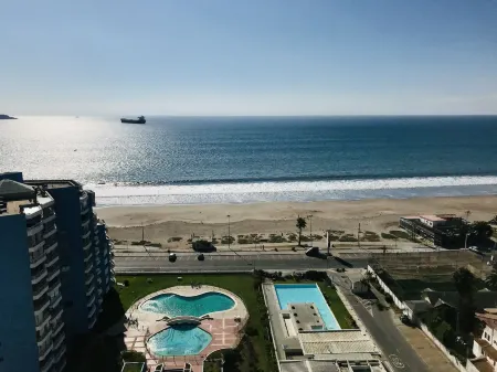 La Choza VIP Turquesa en la Serena