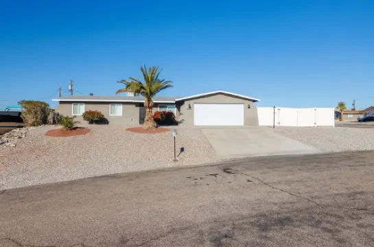 Family Fun 5 BR! 3 Kings, Bunks, Game Room + More