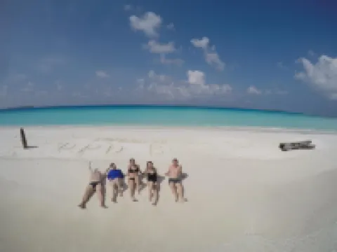 Hanifaru Transit Inn Hotel di Dharavandhoo Island