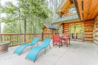 Luxury Log Chalet | Pool + Private HotTub | Ski in/Out | Overlooking Greywolf GC Hotels in East Kootenay F