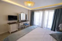 Icarus Alacati +16