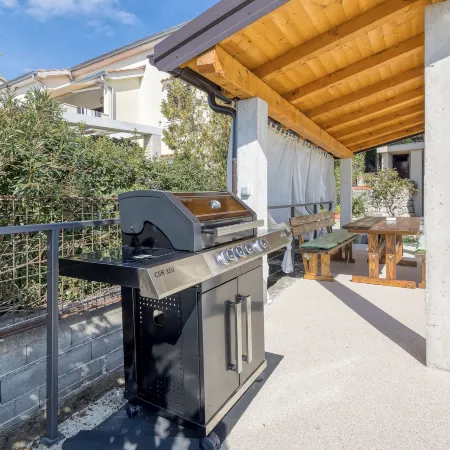 Pool Apartment Happy Sound - Happy Rentals