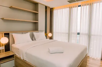 Elegant and Comfort 1Br at the Smith Alam Sutera Apartment Hotels near Yuli MSI Ciledug