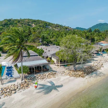 Absolute Beachfront Resort
