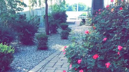 Airport Waterfront Inn Отели в г. Essington