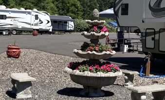 Clatskanie River Inn