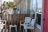 Gilbert's Resort & Marina