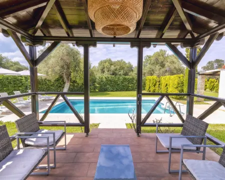 星期五心情飯店 帕利尼半島住宿飯店