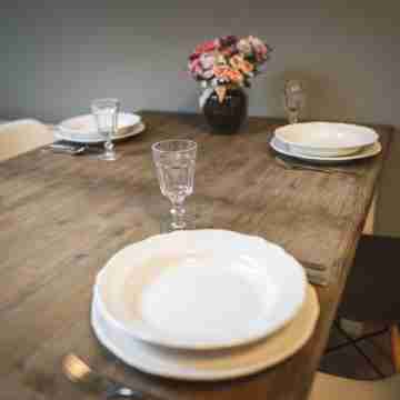 Bearsleys Archers Apartments with Parking Dining/Meeting Rooms
