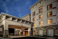 Courtyard Boone Hotels near Hickory Ridge History Museum