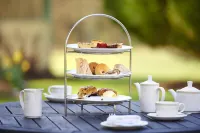 DoubleTree by Hilton St. Anne's Manor Wokingham otelleri