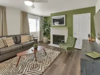 Family Friendly | Washer+Dryer | PlayStation Pro | Large Yard | Fast Wifi Hotels in Millcreek