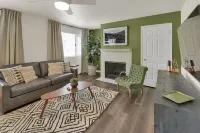 Family Friendly | Washer+Dryer | PlayStation Pro | Large Yard | Fast Wifi Hotels in Millcreek