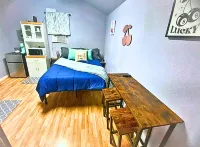 Charming Glamping Experience with Kitchenette - Cozy Outdoor Oasis