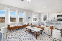 Inviting Living Area and Fully Stocked Kitchen - Spacious Serenity