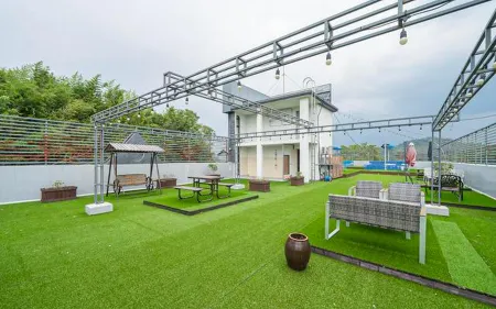 Hotel Ryan Отели рядом с Аэропорт Сачхон