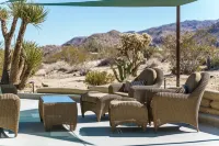 Cozy Secluded Retreat - Views, Sunroom, Spacious Patio, BBQ Các khách sạn ở Twentynine Palms