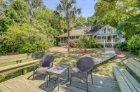 Stunning Lake Views and Golf Course Access - Gorgeous Coastal Retreat