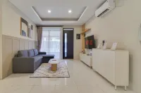 3BR Villa Punawangi W/ Jacuzzi Hotels in Padalarang