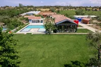 Gadura Kir Evleri Urla Hotels in Kuscular