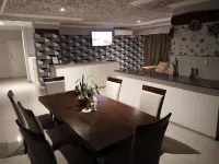 4M Guest House