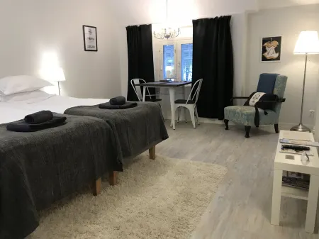 Green Door Apartments Отели рядом с достопримечательностью «Университет прикладных наук Ювяскюля»