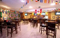 Playa Blanca Beach Resort - All Inclusive - bar