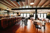 Rainbow Mountain Resort - Lgbtq Friendly Hotels in Middle Smithfield Township