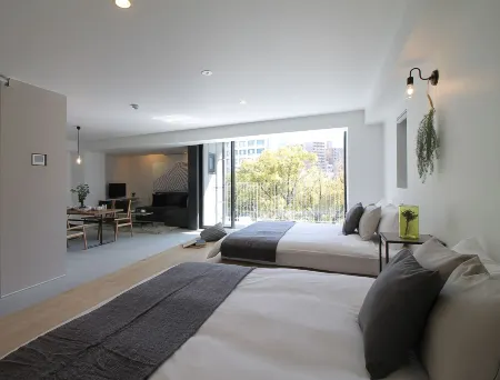 BHotel Отели рядом со станцией JR Shin-Inokuchi Station