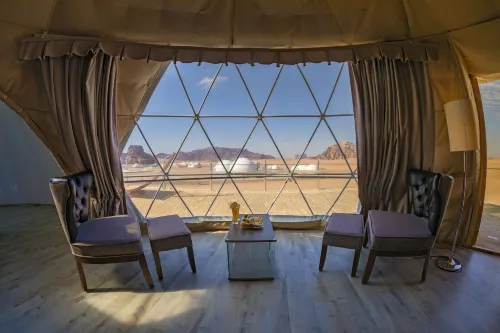 Wadi Rum UFO Luxotel - Campsite - Frühstück