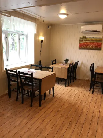 Ami Hotel Отели в г. Тромсё