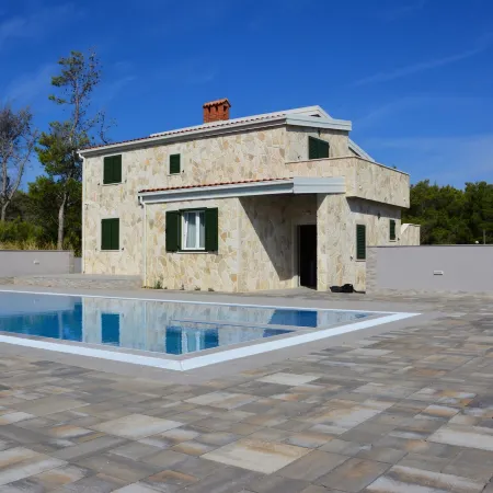 Apartments-Sana Hotels in Vir
