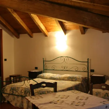 La Meridiana B&B Affittacamere Отели в г. Пиньоне