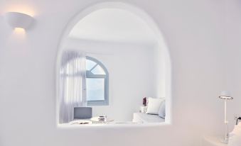 Cliff Side Suites