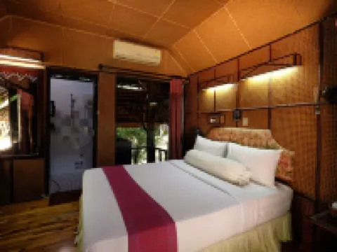 Fisherman's Hut , ขนำชาวเลโฮมสเตย์ โรงแรมในอำเภอ สิเกา